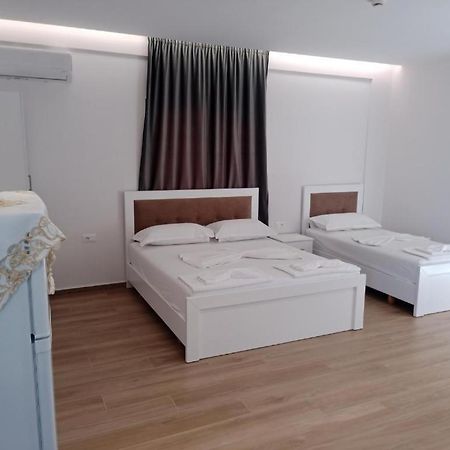 Hotel Opolonia Ksamil Extérieur photo