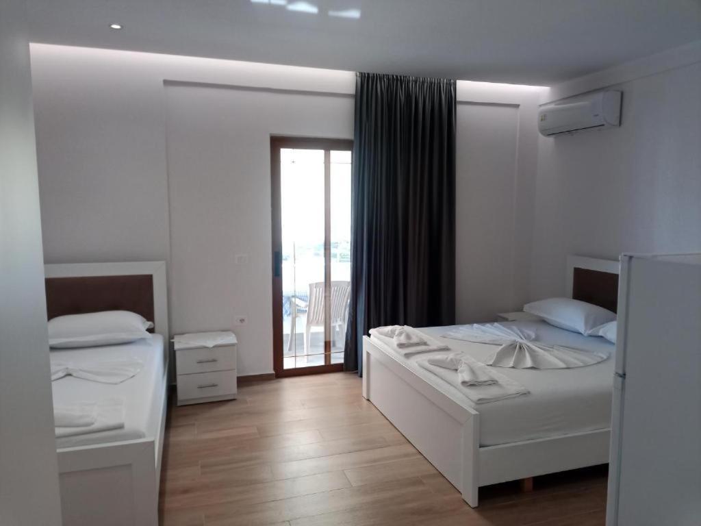 Hotel Opolonia Ksamil Extérieur photo
