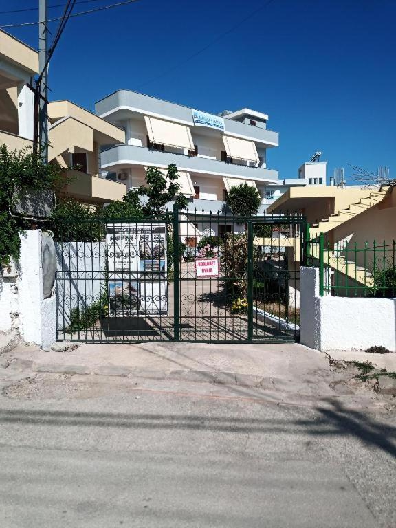 Hotel Opolonia Ksamil Extérieur photo