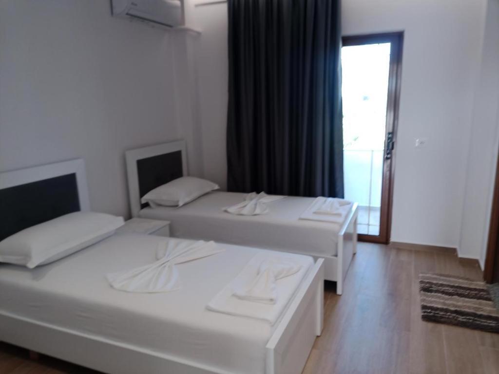 Hotel Opolonia Ksamil Extérieur photo